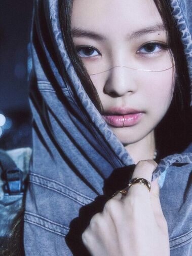 Jennie (제니)